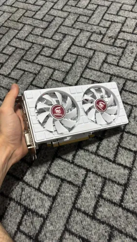RX 580 8G Branca