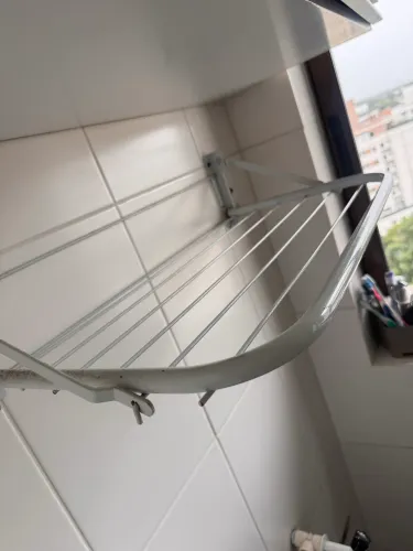 Varal de Parede Fixo 50 cm - 6 Varetas