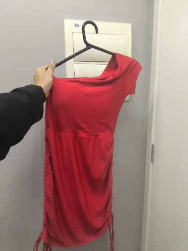 Vestidos vermelho