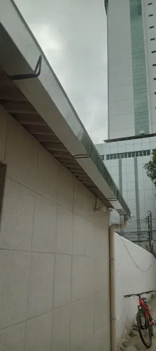 Calhas chaminé e cobertas