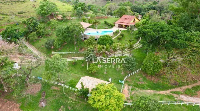 Sítio com 6 dormitórios à venda, 242000 m² por R$ 1.700.000,00 - Centro - Santana Do Deser