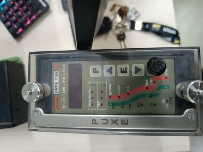 Relé pextron 7104 A