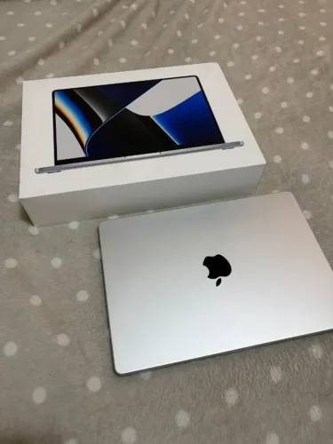 MacBook Pro 14? 2021 M1 16GB RAM 512GB SSD