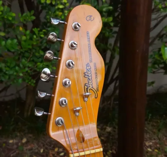 Telecaster Shelter Antiga - Padrão Fender