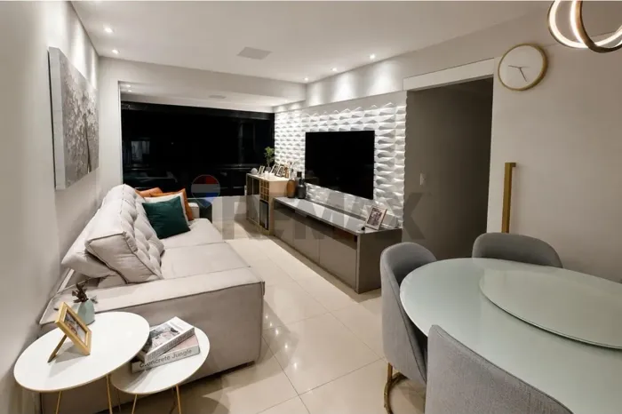 Apartamento 2 quartos com piscina - Aflitos