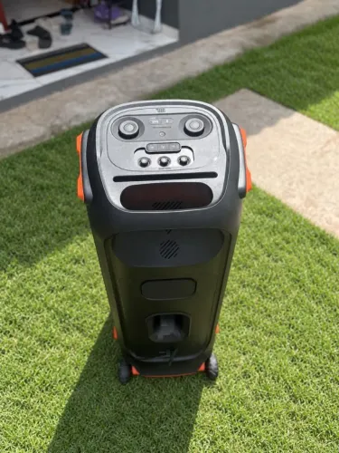 Caixa jbl