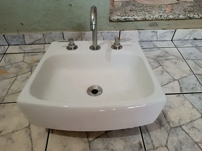 Cuba de Sobrepor