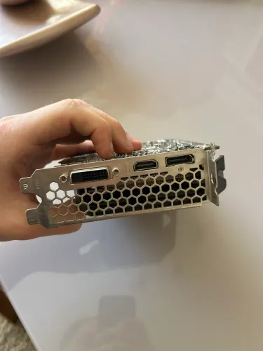 Placa de vídeo RTX2060