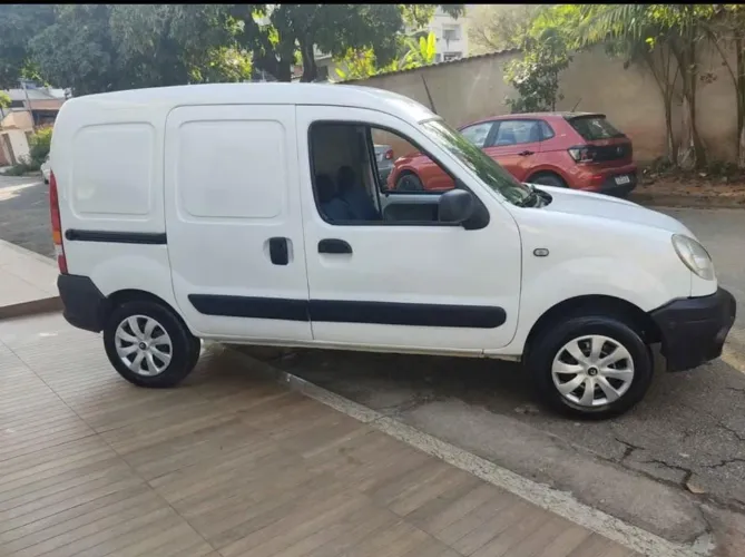 Fiat Palio Essence 1.6 Flex 16V 5P 2014