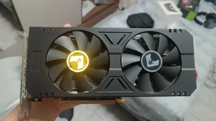 RX 590