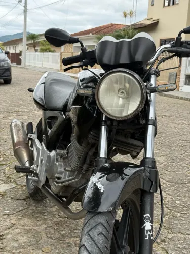 Honda CBX 250 Twister 2004