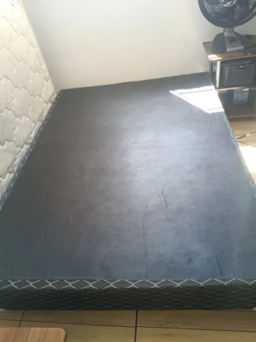 Cama casal box + doação de cama box de solteiro!