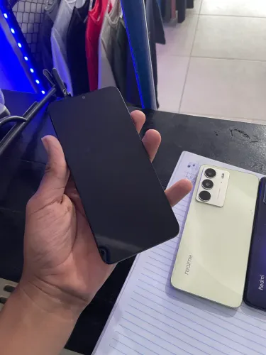 Celular à venda barato pra sair rápido