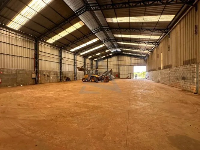 Galpão para alugar em Mogi Mirim, Distrito Industrial II Luiz Torrani, com 750 m²