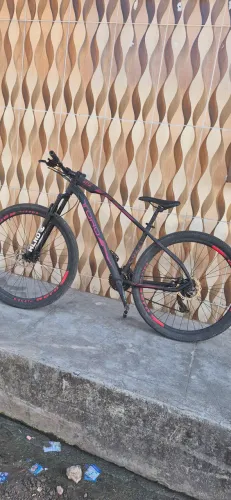BIKE TORO COLLI ARO 29 Toda de alumínio 