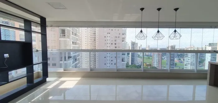 Apartamento para aluguel, com 177m², contendo 4 suítes, no Setor Jardim Goiás - Goiânia -