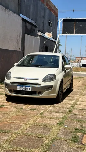 Fiat Punto Sporting 1.8 Flex 8v/16v 5P 2013