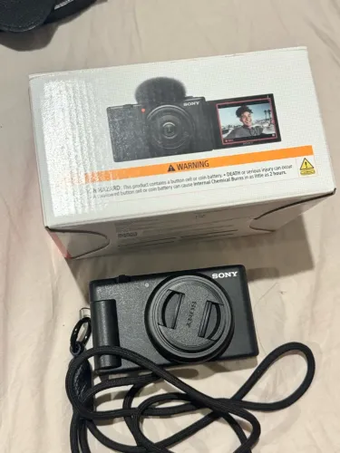 Câmera Sony ZV1F