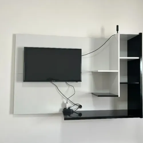Painel de TV para quarto