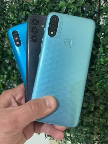 Lote 3 celulares funcionando perfeitamente