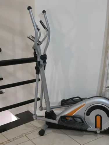Aparelho Elíptico Magnetico Evolution Fitness