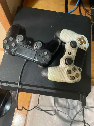 Ps4 slim 2 controles
