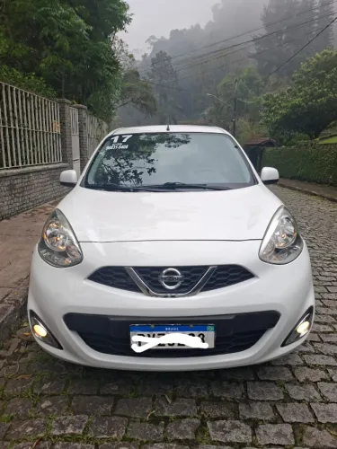 Nissan March SV 1.6 16V Flexstart 5P Mec. 2017