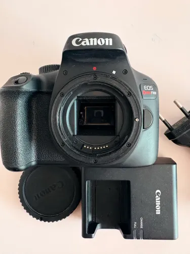 Canon EOS Rebel T100 + 3 Lentes (Kit Completo)