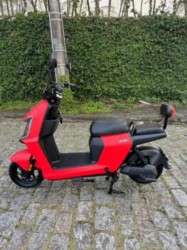 Scooter elétrica
