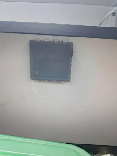 Mosfet emb20n03v