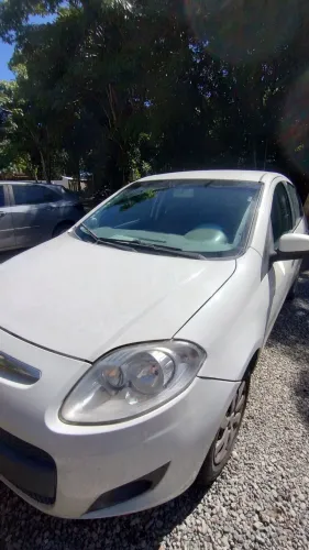 Fiat Palio Attractive 1.0 EVO Fire Flex 8V 5P 2013