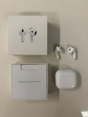 Airpods 4 Apple Com Estojo de Recarga USB-C Branco
