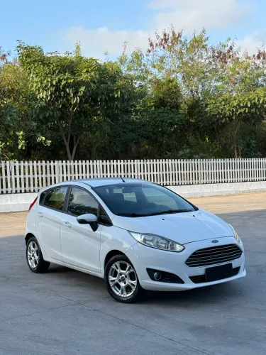 Ford Fiesta 1.6 16V Flex Mec. 5P 2014
