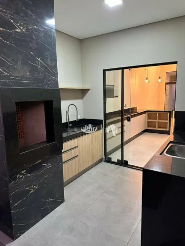 Casa com 3 quartos à venda, 82 m² por R$ 650.000 - Jardim São Paulo - Cambé/PR