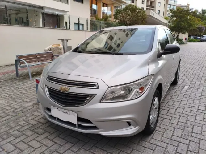Chevrolet Onix Hatch LT 1.0 8V Flex Power Mec. 4P 2015