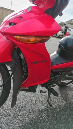 MOTO CRYPTON YAMAHA
