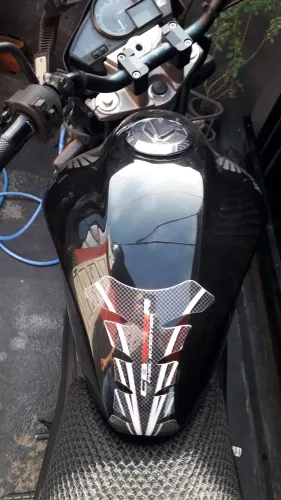 Vendo moto CBR 300