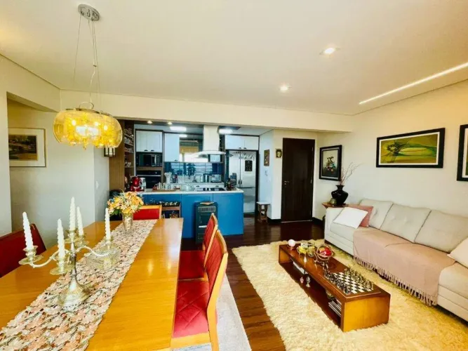 Apartamento com 3 dormitórios à venda, 87 m² por R$ 820.000,00 - Dois Córregos - Piracicab