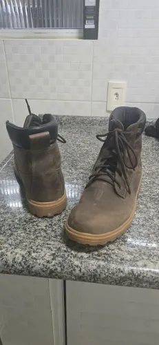 Bota masculina