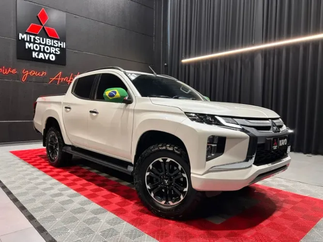 Mitsubishi L200 2.5 4X4 CD Turbo Diesel 2024