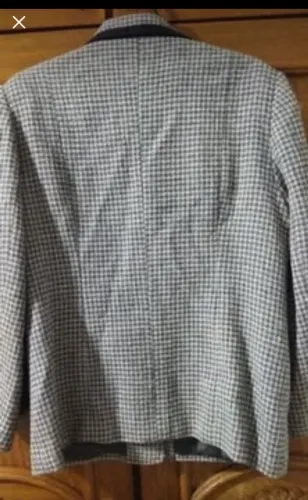 Blazer feminino de lã