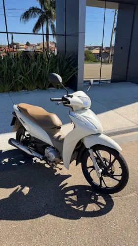 Honda Biz 125 ano 2023