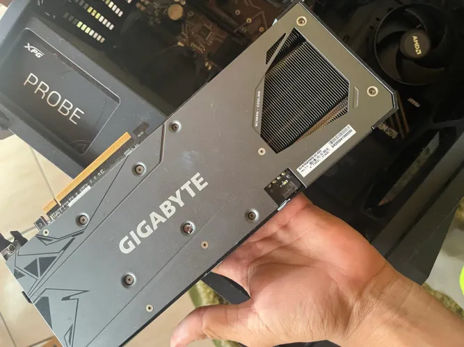 Kit Upgrade Gamer: RX 7600 + Ryzen 5 4600G + Periféricos e Controles