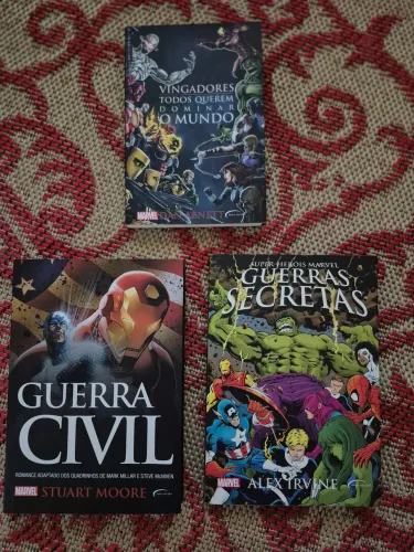 [USADO] COLEÇÃO VINGADORES: Guerras Secretas, Guerra Civil e Todos Querem Dominar O Mundo