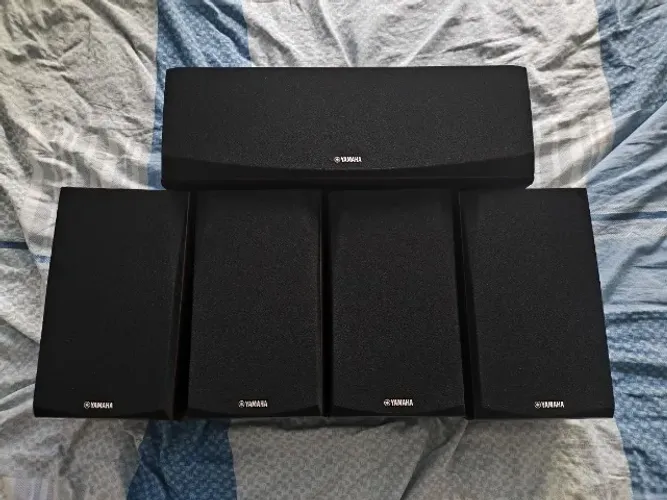 Kit 5.1 Yamaha NS-P51 e Subwoofer NS-SW050 Usado