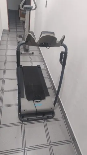 Esteira Mecânica DCI - Exercite-se no Conforto da Sua Casa!