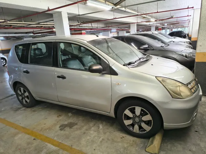 Nissan Livina S 1.6 16V Flex Fuel Mec. 2012