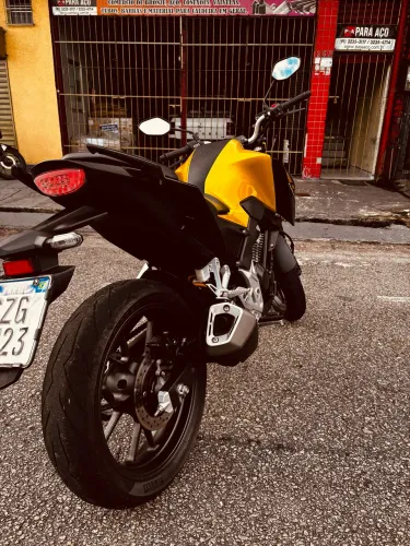 Vendo cb 300f 2024/ 2024