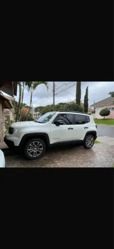 Jeep Renegade Sport T270 1.3 TB 4X2 Flex Aut. 2023