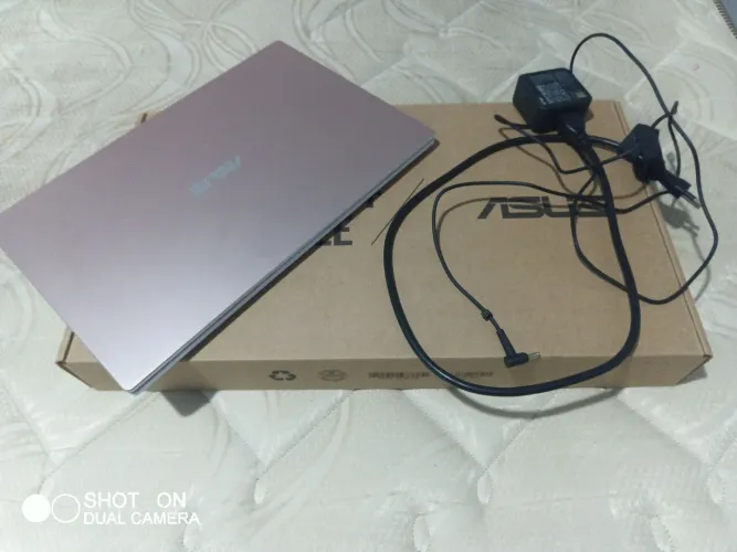 Notebook Asus completo sem defeito